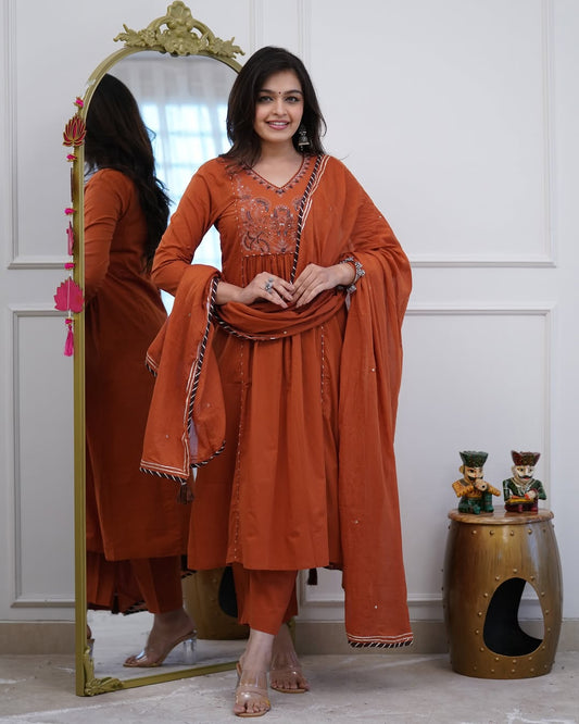 Natra cut kurta Style made from cotton